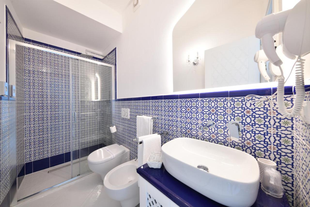 King Suite - Luxury Rooms Forio  Ngoại thất bức ảnh